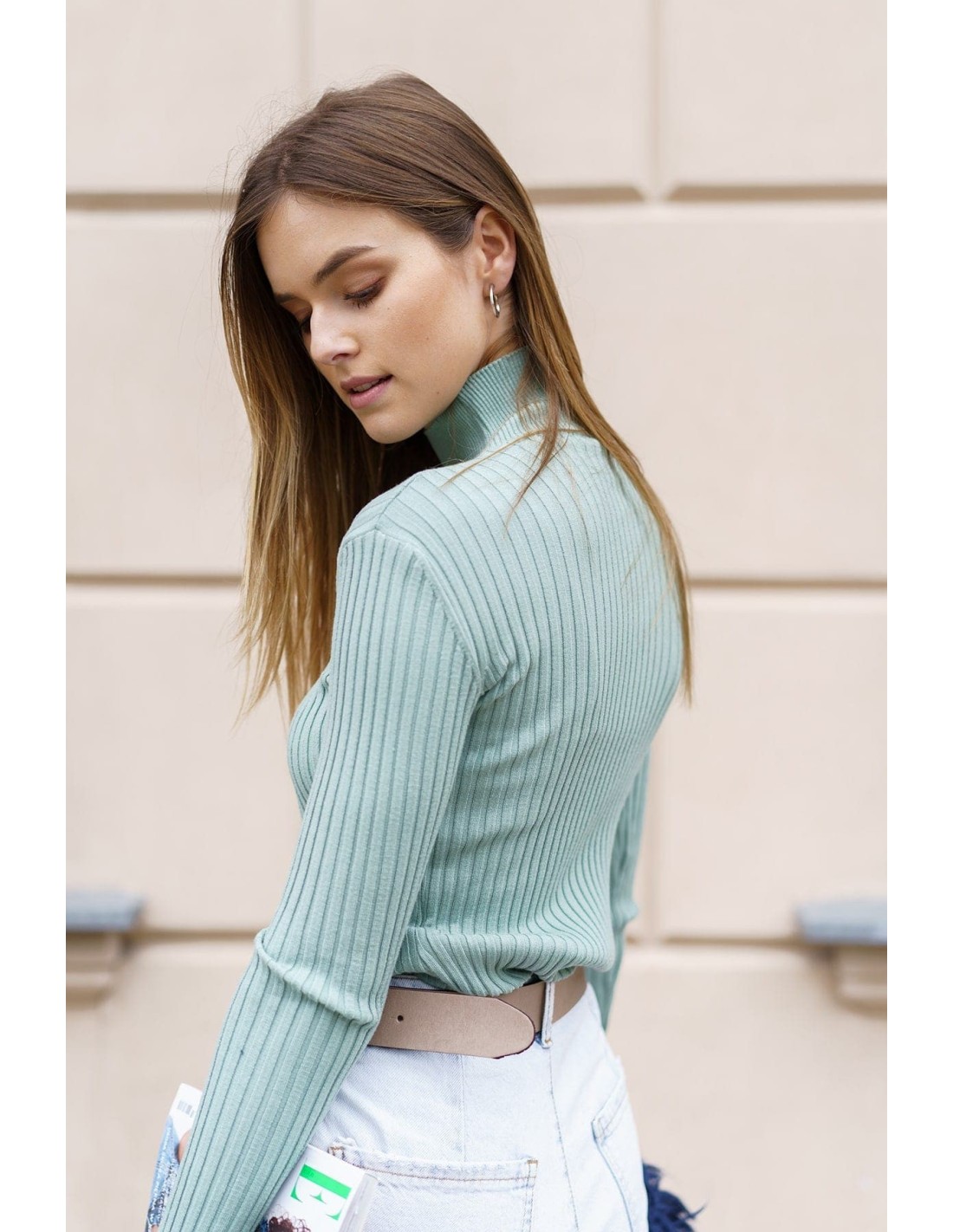 Turtleneck mulat cu coaste olive 321120 - Magazin online - Boutique